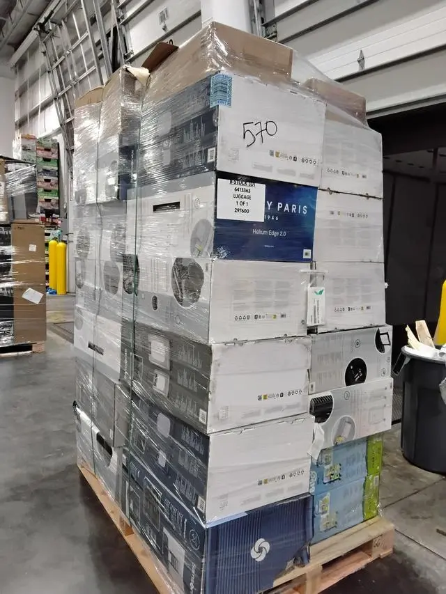 1 Pallet of Luggage (WPB-6413363), Used - Good, 32 Units, Ext. Retail $5,285 - Image 1